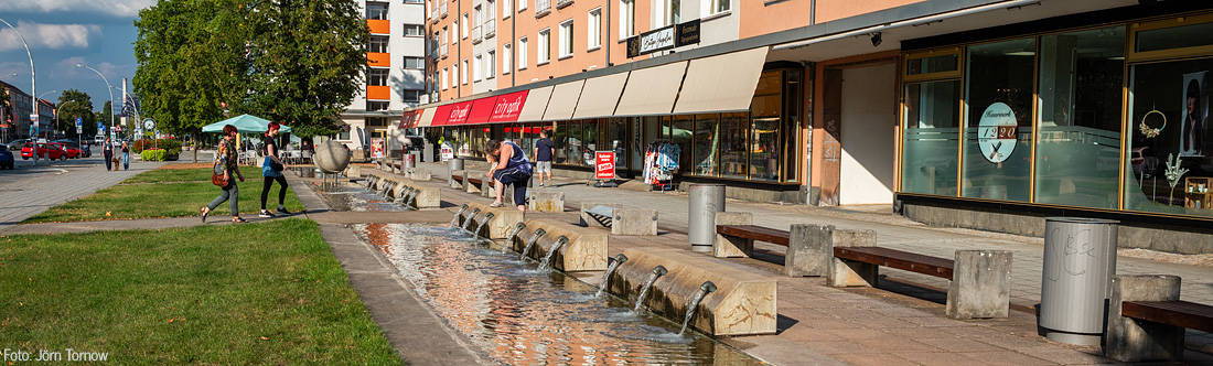 Eisenhüttenstadt Lindenallee mit Brunnen
